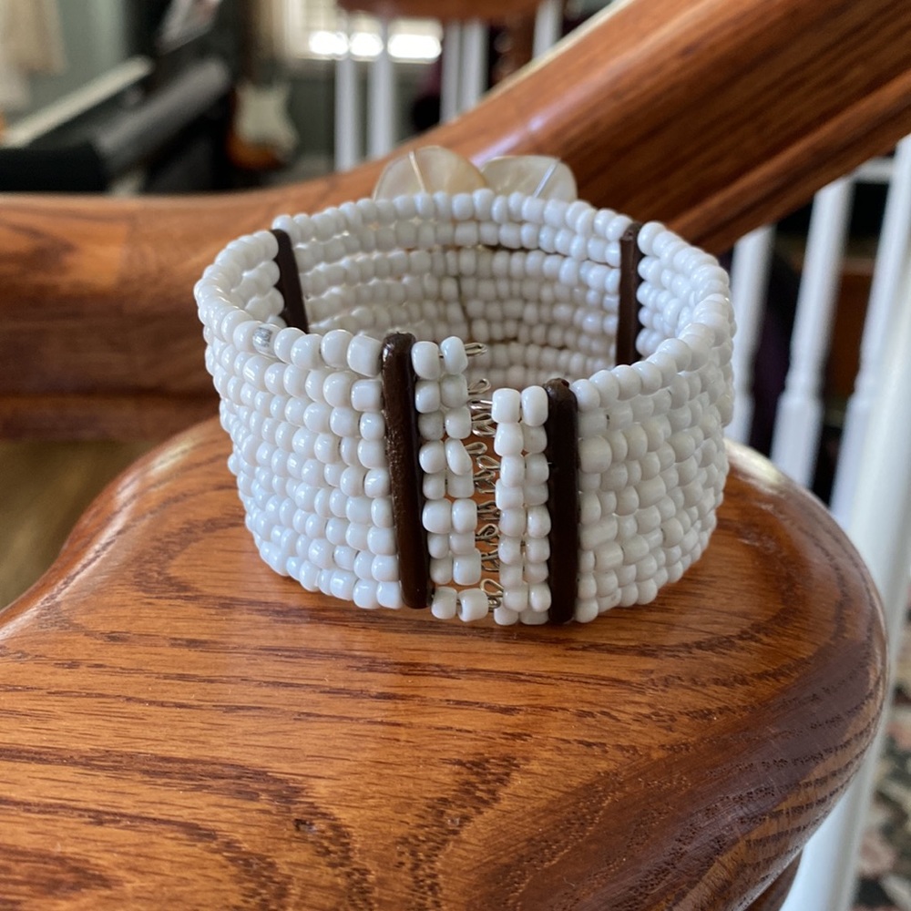 White and Tan Seed Bead Cuff Bracelet - Picture 2 of 2